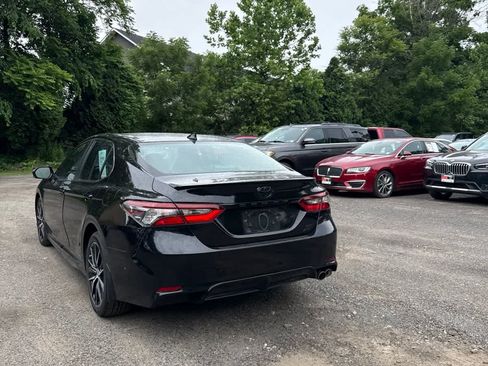 Certified 2023 Toyota Camry SE w/ Cold Weather Package AWD/4WD image 8