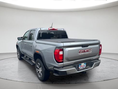 Used 2023 GMC Canyon AT4 w/ AT4 Premium Package AWD/4WD image 5