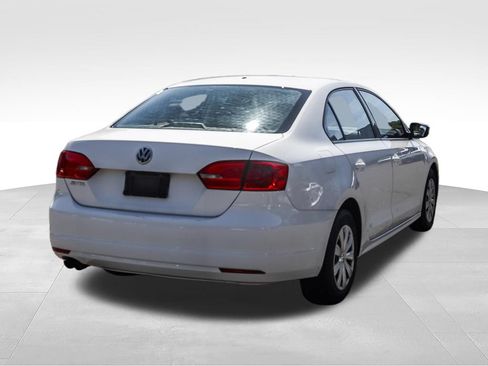 Used 2013 Volkswagen Jetta S FWD image 4