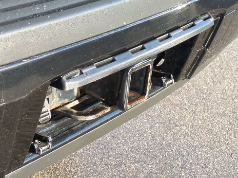 Used 2020 Cadillac Escalade Premium Luxury image 39