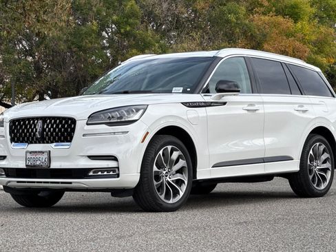 Certified 2022 Lincoln Aviator Grand Touring w/ Elements Package Plus image 8