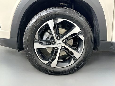 Used 2026 Chevrolet Trax RS w/ Driver Confidence Package image 30