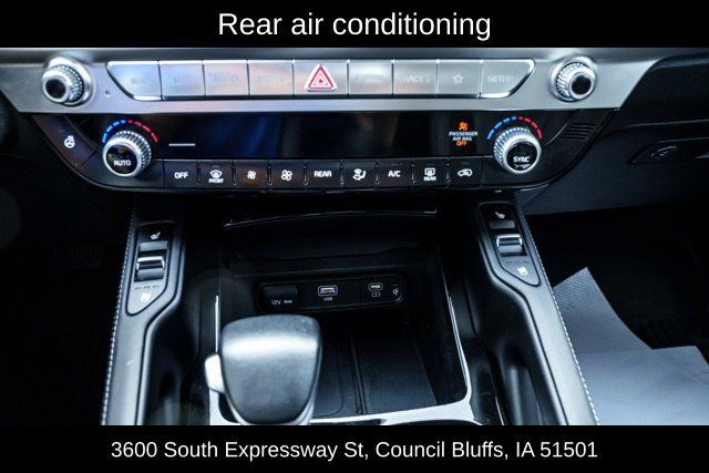 Used 2025 Kia Telluride EX w/ EX Captain's Chair Package AWD/4WD image 15