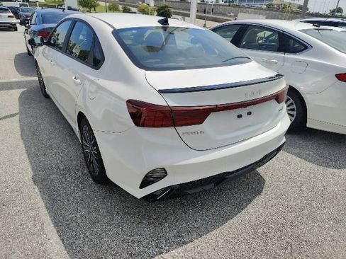 Used 2023 Kia Forte GT-Line w/ GT-Line Technology Package FWD image 7