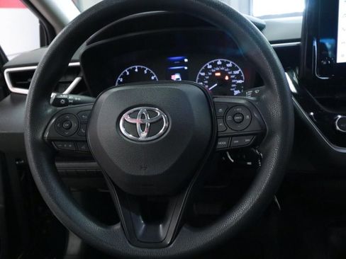 Used 2023 Toyota Corolla LE image 18