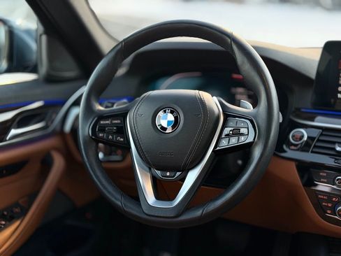 Certified 2023 BMW 530i xDrive w/ Premium Package image 12