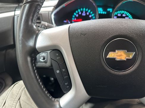 Used 2012 Chevrolet Traverse LT image 35