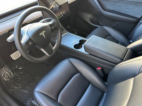 Used 2022 Tesla Model Y Performance AWD/4WD image 4