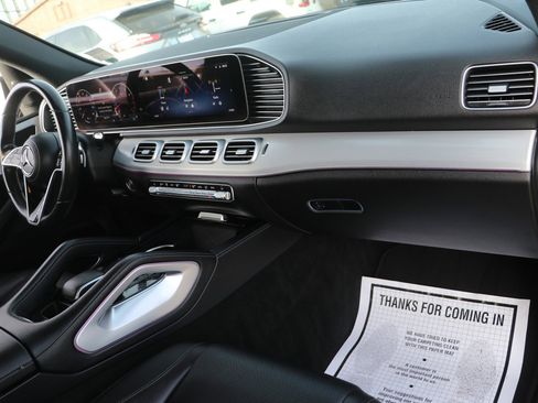 Used 2024 Mercedes-Benz GLE 350 4MATIC image 38