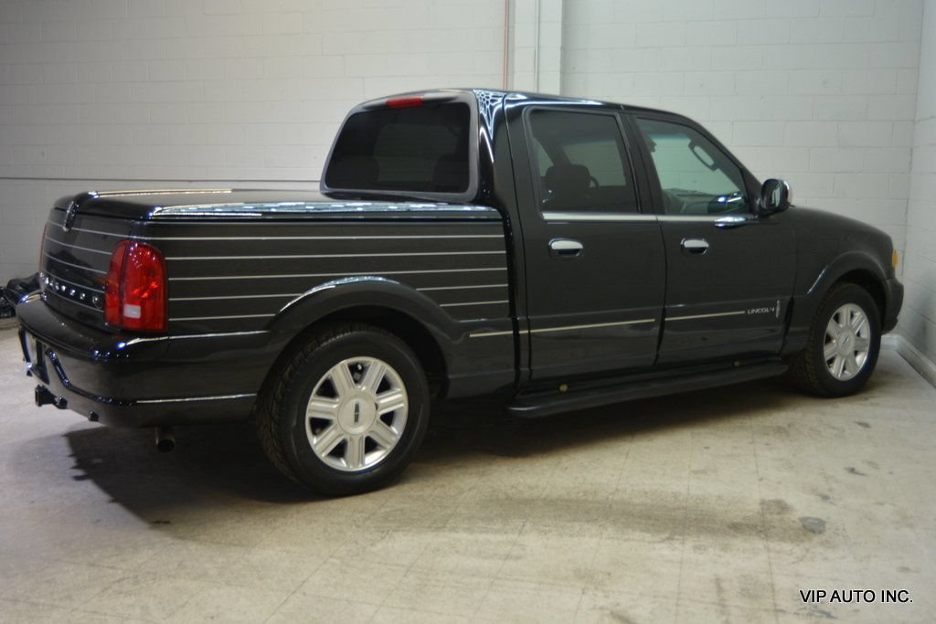 Used 2002 Lincoln Blackwood RWD image 32