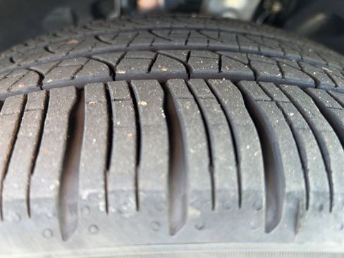 Certified 2025 BMW 530i xDrive w/ Premium Package image 12