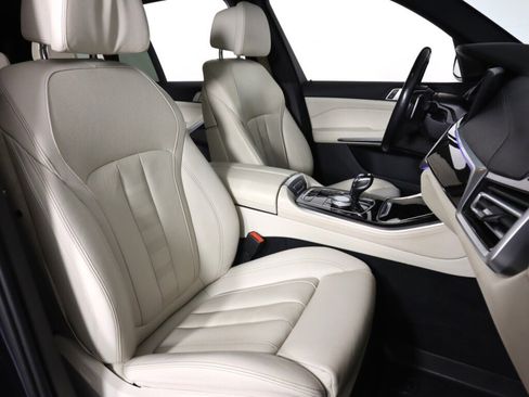 Used 2020 BMW X5 xDrive40i w/ Premium Package image 38