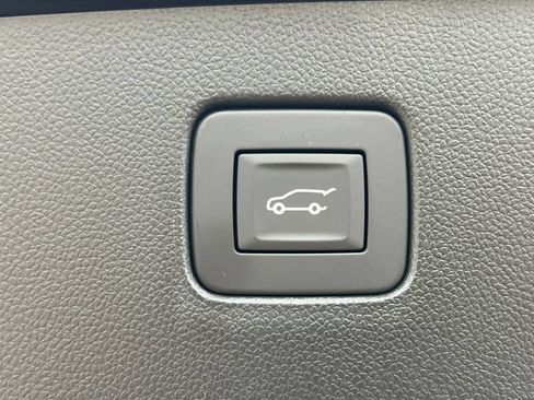 New 2026 Buick Envista Sport Touring w/ Convenience I Package FWD image 33