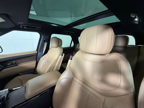 Certified 2023 Land Rover Range Rover Sport SE AWD/4WD image 12