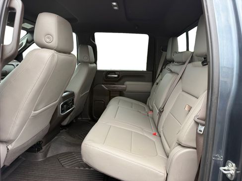 Used 2020 Chevrolet Silverado 2500 LTZ AWD/4WD image 16