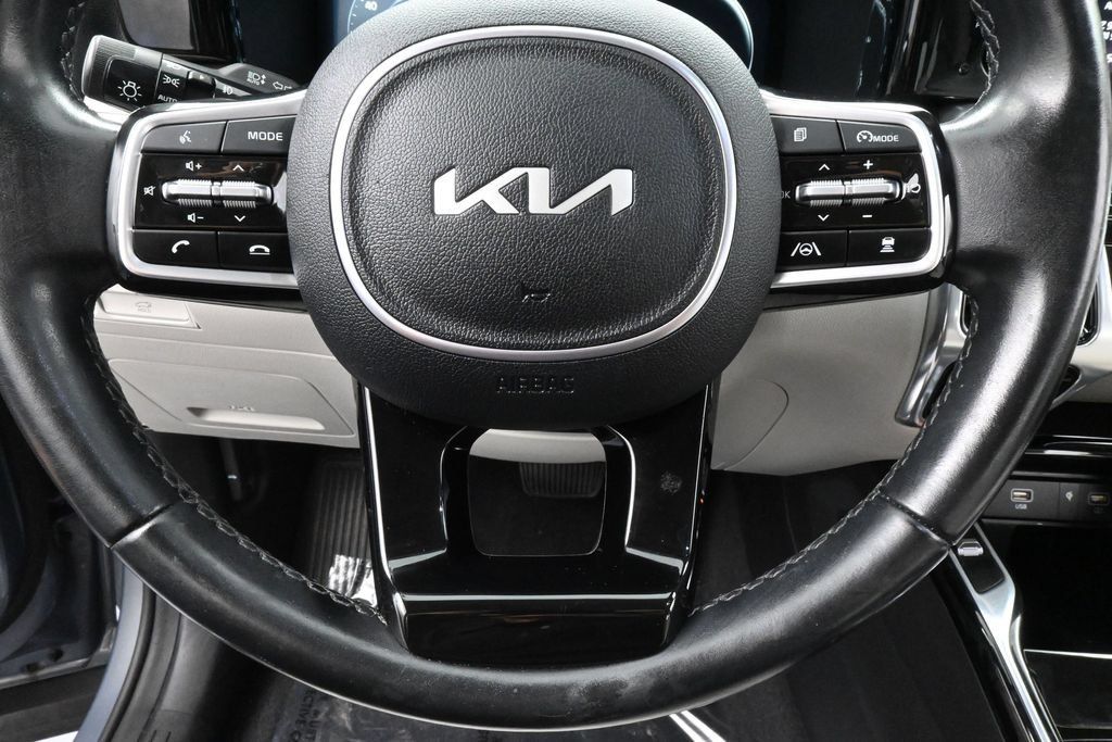 Used 2023 Kia Sorento SX FWD image 34