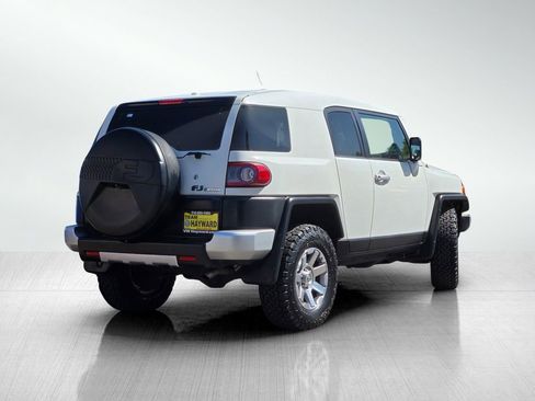 Used 2014 Toyota FJ Cruiser 4WD w/ Upgrade Package image 5