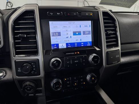 Used 2020 Ford F150 Lariat w/ Equipment Group 502A Luxury AWD/4WD image 19