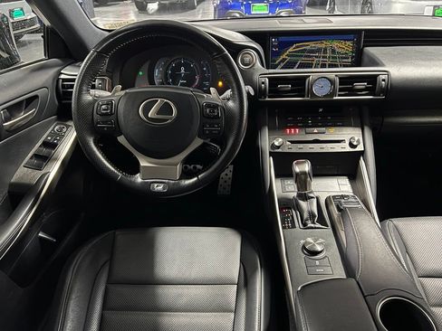 Used 2019 Lexus IS 350 F Sport w/ F Sport Package RWD image 35
