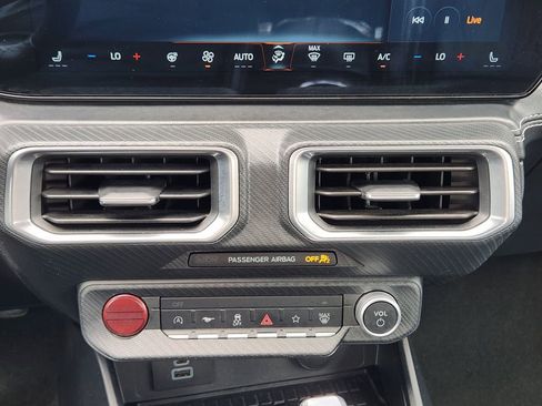 Used 2024 Ford Mustang Premium image 23