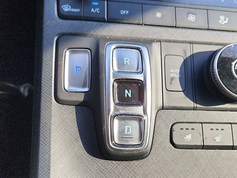 Used 2024 Hyundai Palisade Limited image 23