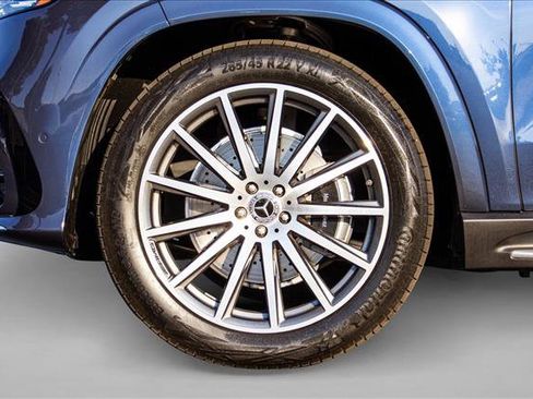 Certified 2025 Mercedes-Benz GLS 580 GLS 580 image 9