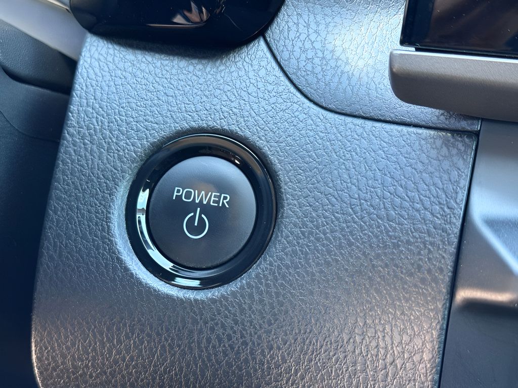 Used 2025 Toyota Camry LE FWD image 27