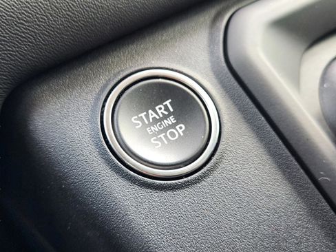 Certified 2025 Land Rover Defender 110 S image 20