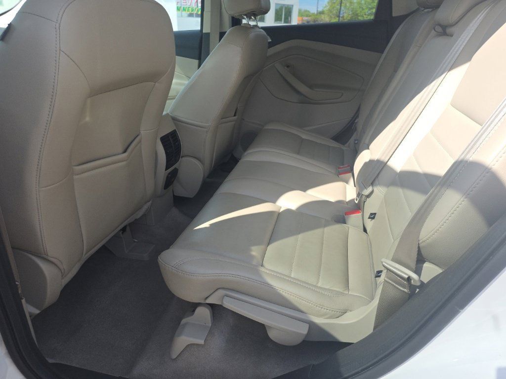 Used 2016 Ford Escape Titanium w/ Equipment Group 301A AWD/4WD image 23
