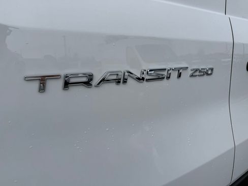 Used 2025 Ford Transit 250 148 High Roof image 9