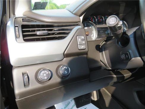 Used 2017 Chevrolet Tahoe Premier image 13