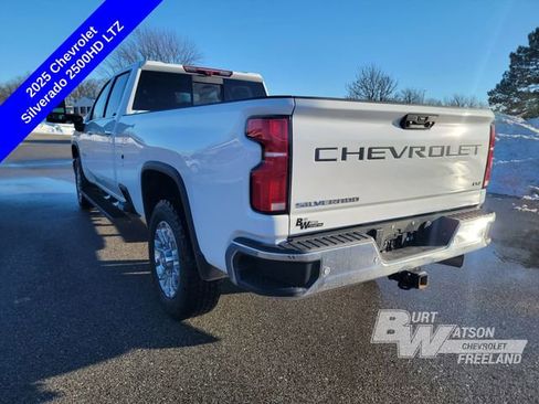 Used 2025 Chevrolet Silverado 2500 LTZ w/ LTZ Plus Package image 4