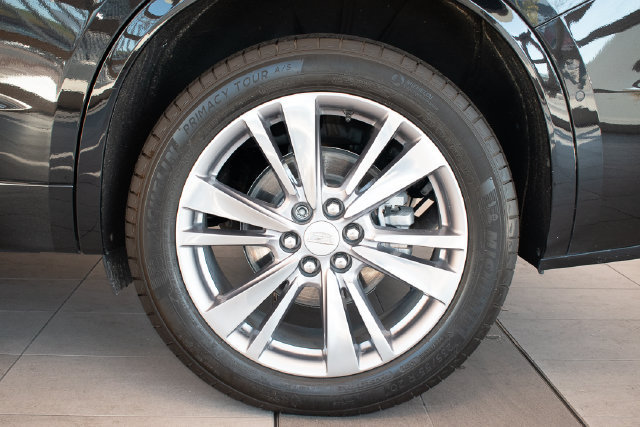 Used 2024 Cadillac XT6 Premium Luxury w/ Platinum Package AWD/4WD image 9