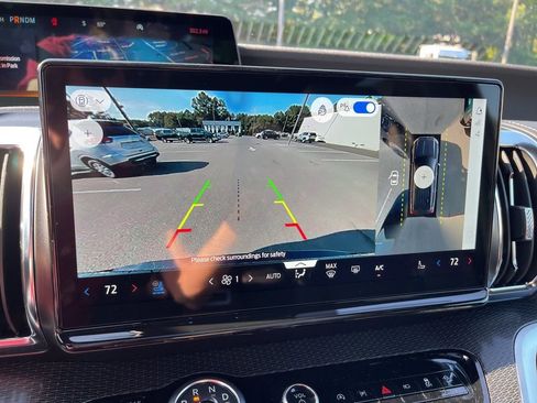 New 2025 Ford Expedition Platinum w/ Stealth Appearance Package image 10