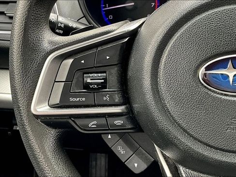 Used 2019 Subaru Outback 2.5i AWD/4WD image 12