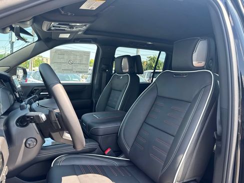 New 2026 GMC Yukon XL AT4 Ultimate AWD/4WD image 17