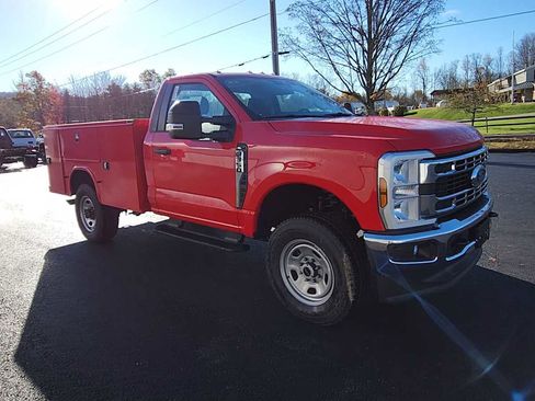 New 2025 Ford F350 XL w/ XL Chrome Package image 2