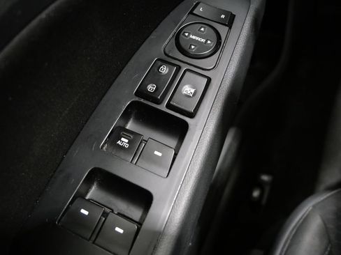 Used 2020 Hyundai Elantra Value Edition w/ Cargo Package (C1) FWD image 14