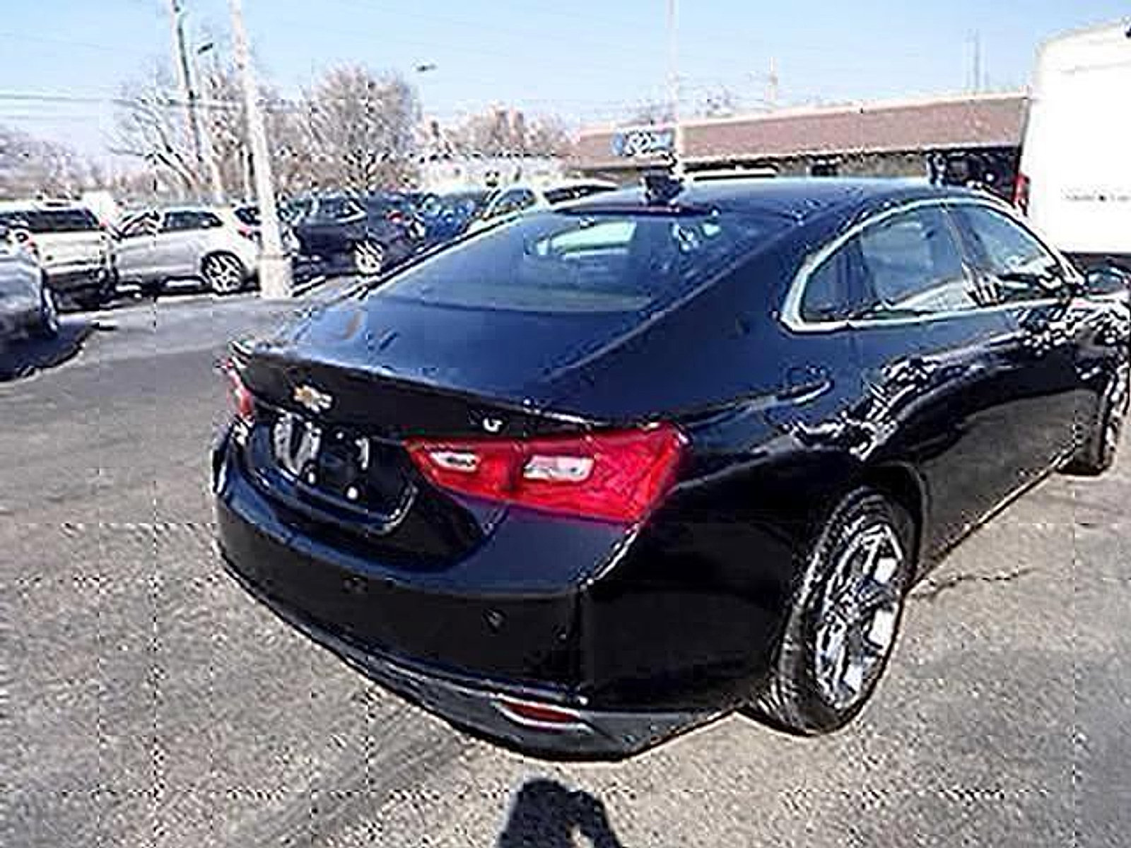 Used 2024 Chevrolet Malibu LT FWD image 2