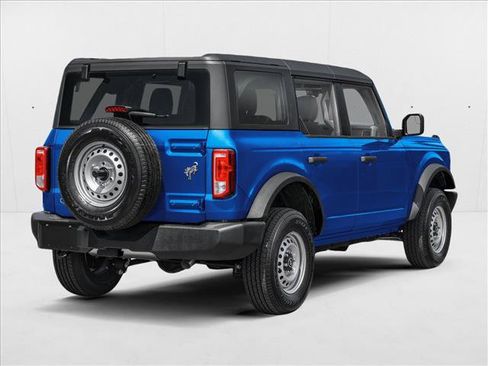 New 2026 Ford Bronco 4-Door AWD/4WD image 2