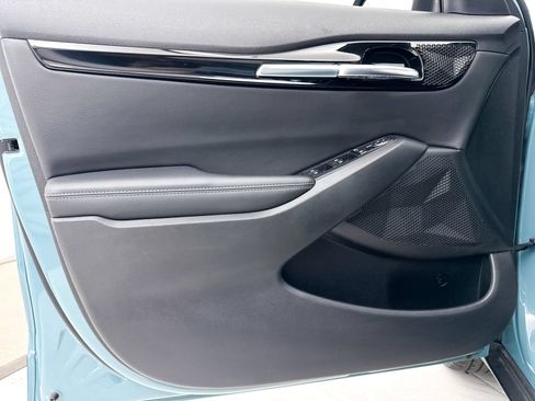 Certified 2024 Kia Seltos EX FWD image 29