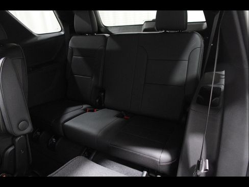 Certified 2023 Chevrolet Traverse LT FWD image 19