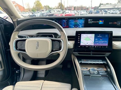 Used 2024 Lincoln Nautilus Reserve w/ Equipment Group 203A image 19