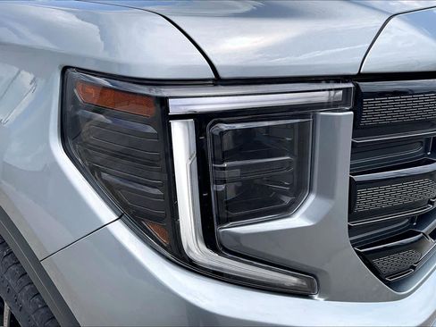 Used 2024 GMC Sierra 1500 Elevation AWD/4WD image 25