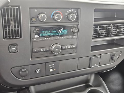 New 2026 Chevrolet Express 2500 Extended w/ Driver Convenience Package RWD image 17