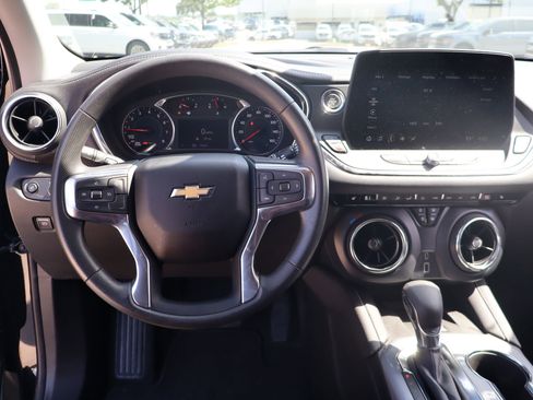 Used 2024 Chevrolet Blazer LT w/ Convenience Package FWD image 18