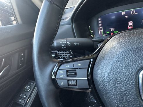 Used 2025 Honda Accord Touring image 17