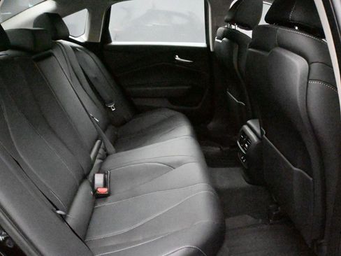 Certified 2025 Acura TLX w/Tech image 23