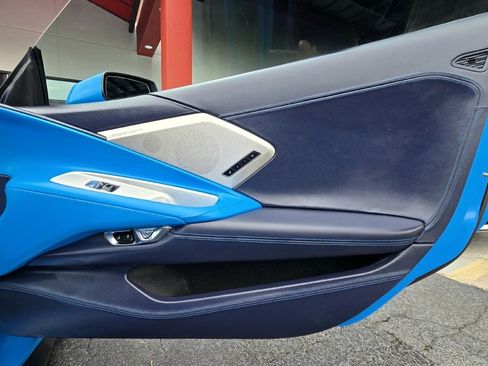 Used 2022 Chevrolet Corvette Stingray w/ Engine Appearance Package image 20