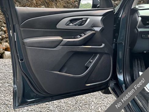 Used 2018 Chevrolet Traverse LT w/ LPO, Floor Liner Package AWD/4WD image 19